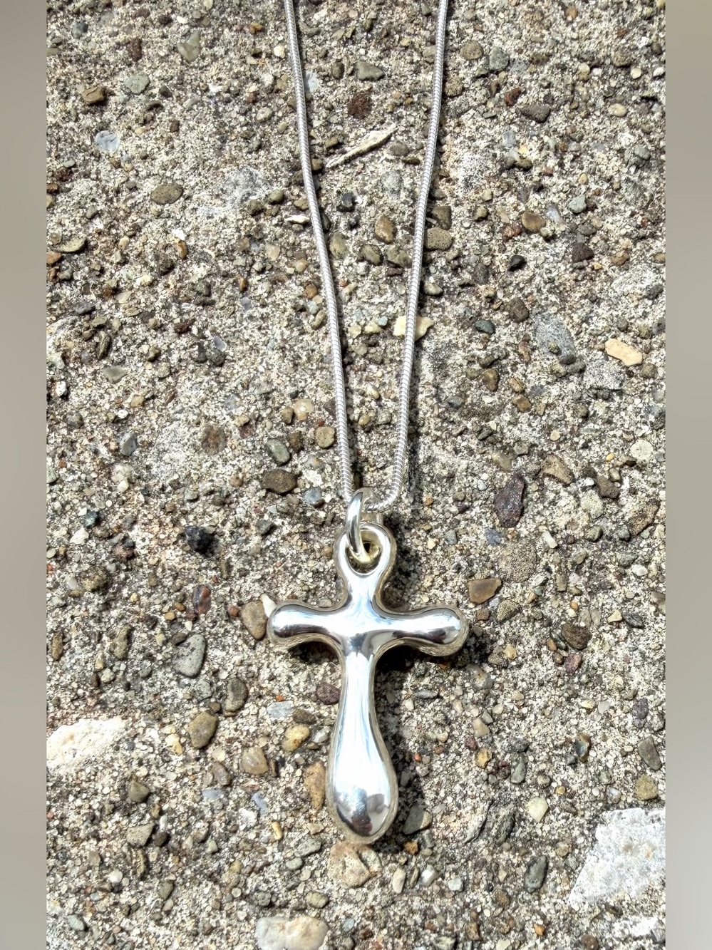 Robert Lee Morris RLM Sterling Silver Puffy Cross Pendant Necklace